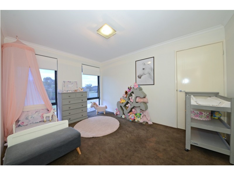 1 Bonita Way, Tapping WA 6065