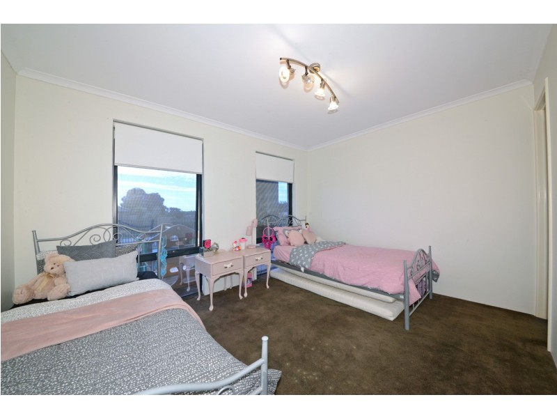 1 Bonita Way, Tapping WA 6065