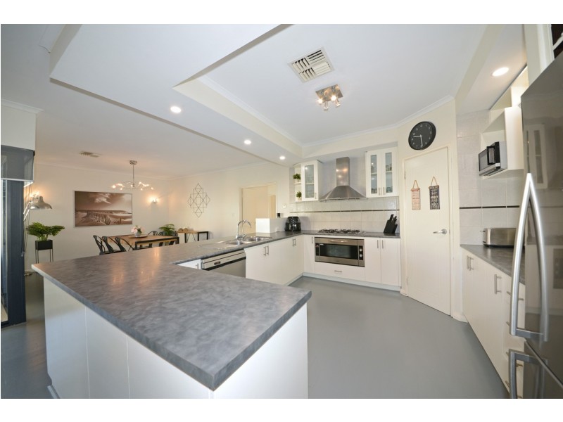 1 Bonita Way, Tapping WA 6065