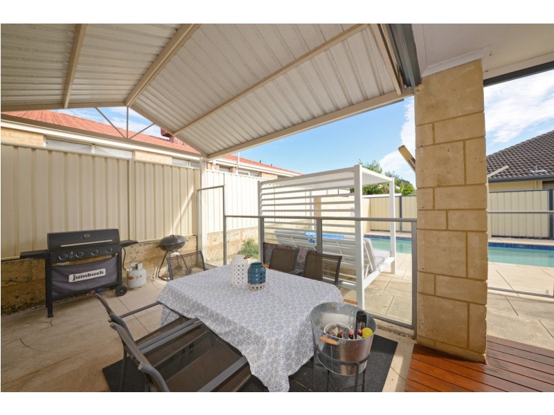 1 Bonita Way, Tapping WA 6065