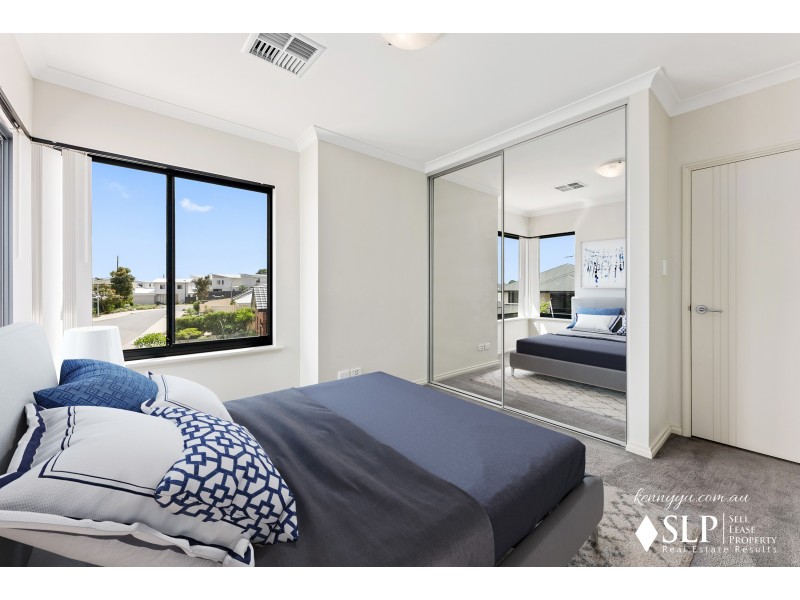 8 Belcastro Way, Madeley WA 6065