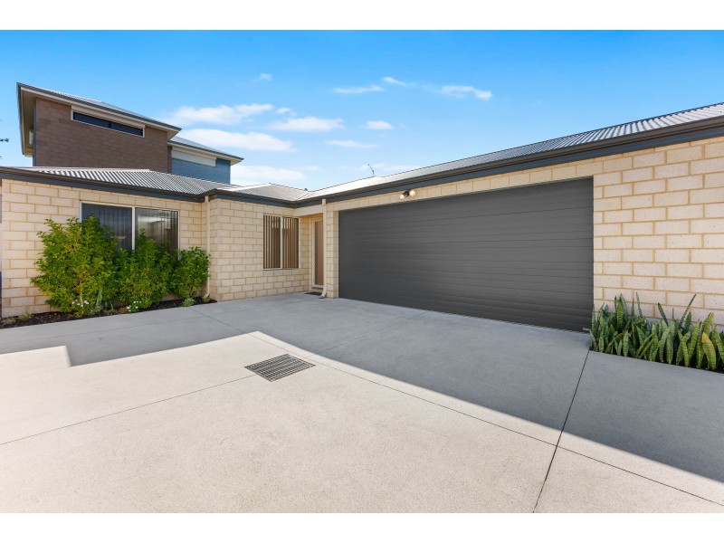 56B Moscow Retreat, Hocking WA 6065