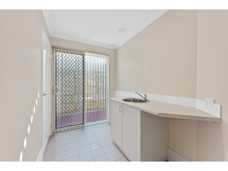 56B Moscow Retreat, Hocking WA 6065