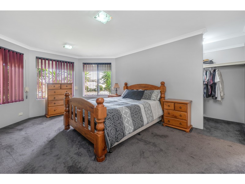 3 Wyatt Road, Hocking WA 6065