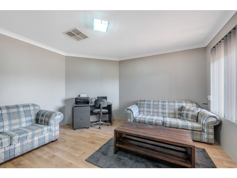 3 Wyatt Road, Hocking WA 6065