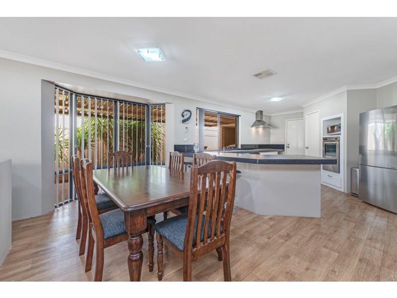 3 Wyatt Road, Hocking WA 6065