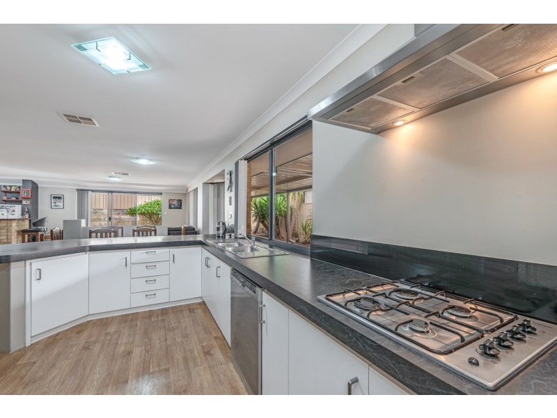 3 Wyatt Road, Hocking WA 6065