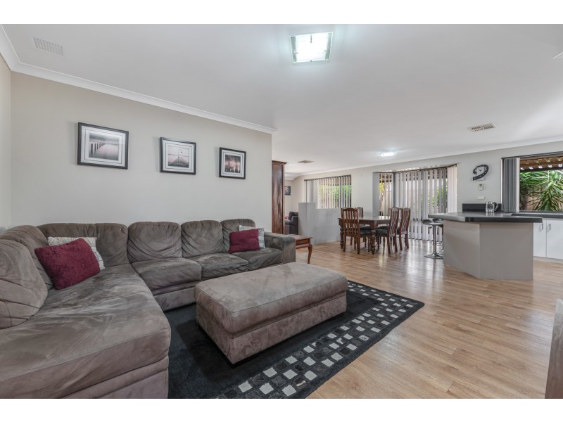 3 Wyatt Road, Hocking WA 6065