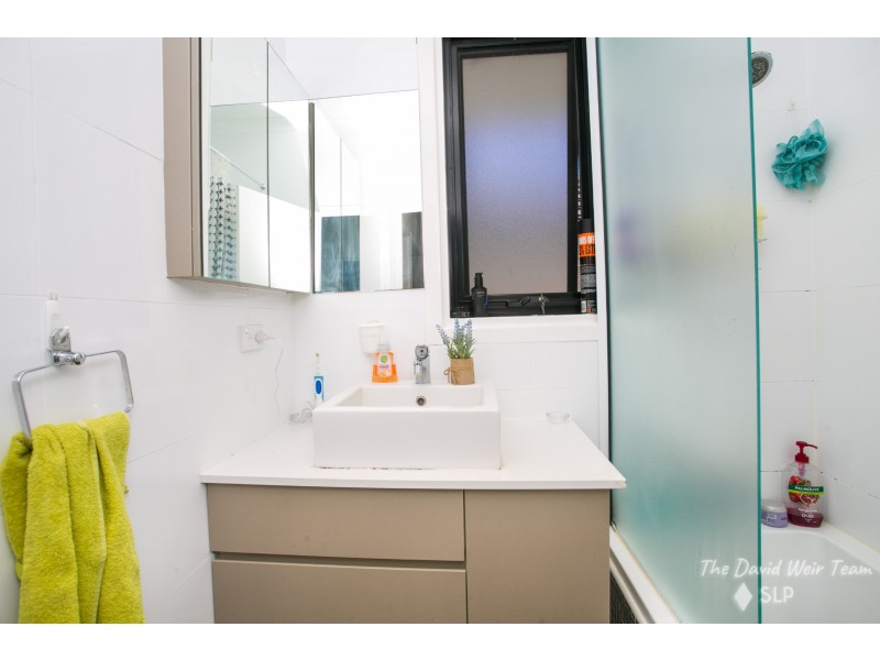 426 Flinders Street, Nollamara WA 6061