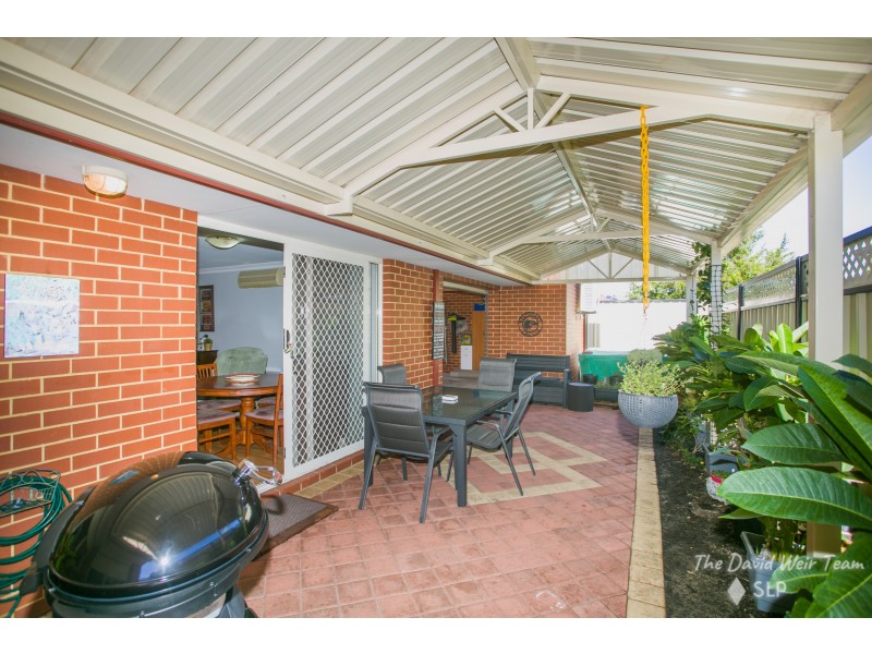 11C Almurta Street, Nollamara WA 6061