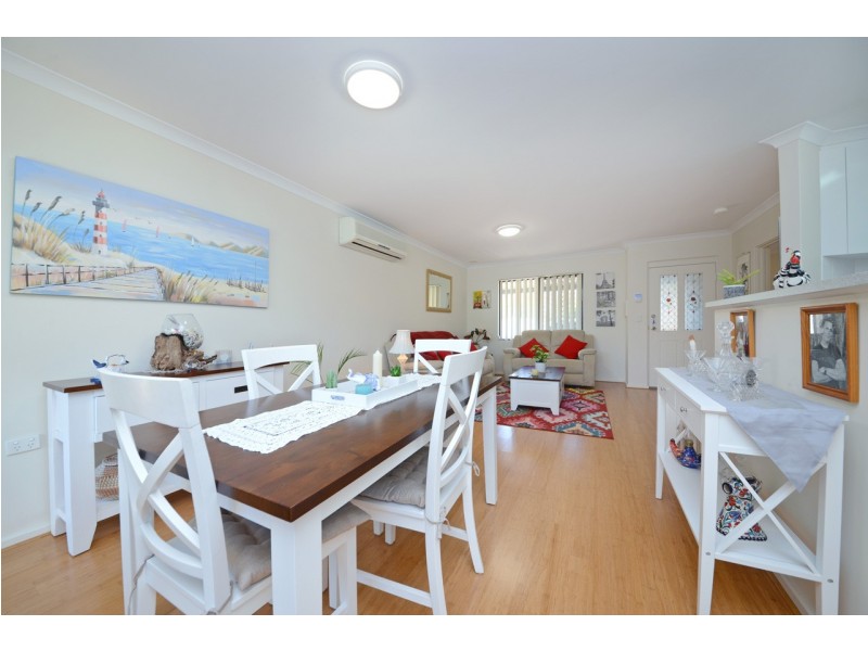 12/2 Camberwell  Road, Balga WA 6061