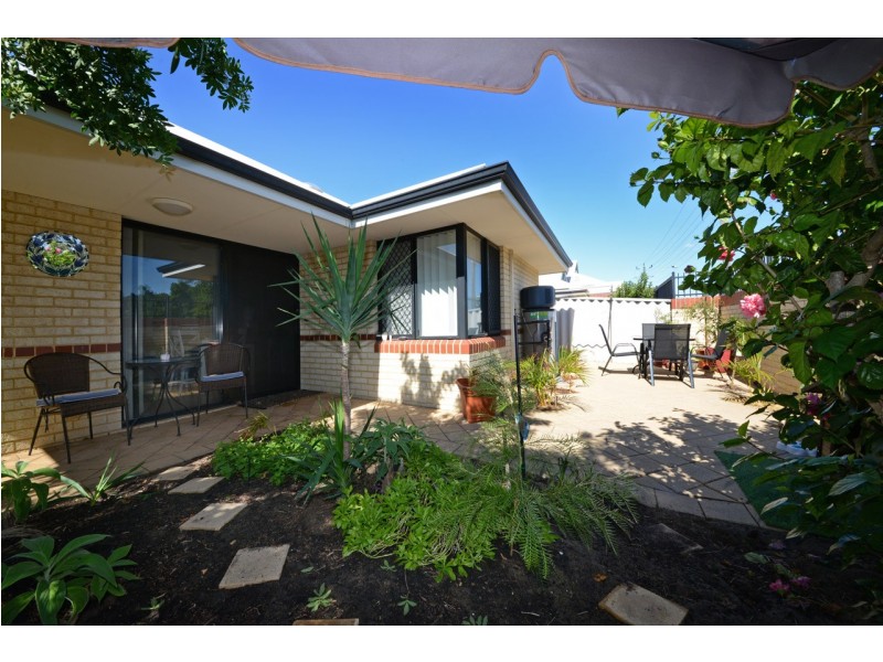 12/2 Camberwell  Road, Balga WA 6061