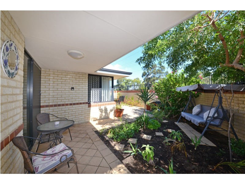 12/2 Camberwell  Road, Balga WA 6061