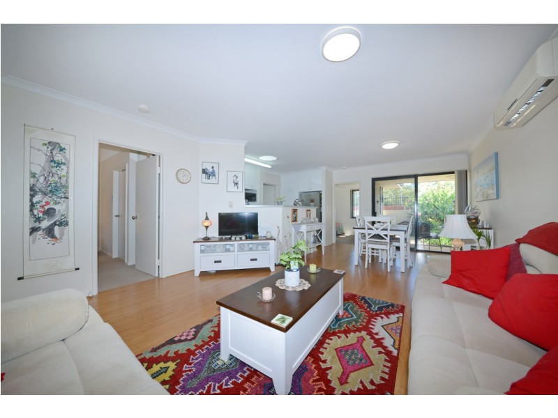 12/2 Camberwell  Road, Balga WA 6061