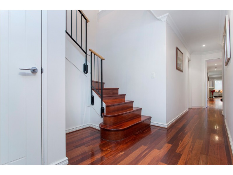 27B Francis Avenue, Karrinyup WA 6018