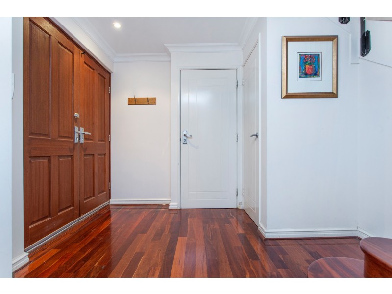 27B Francis Avenue, Karrinyup WA 6018