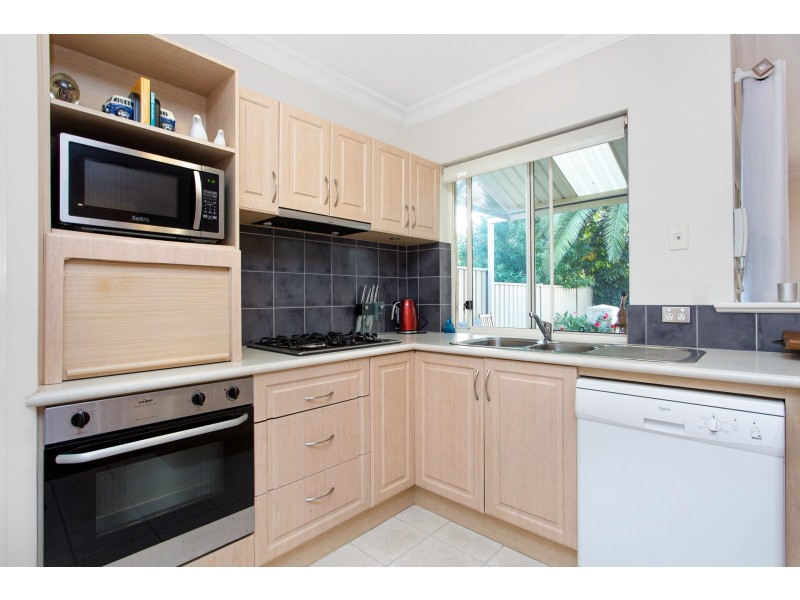 27B Francis Avenue, Karrinyup WA 6018