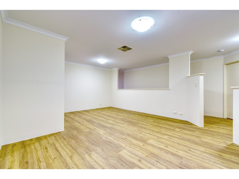 23 Denfield Rise, Carramar WA 6031