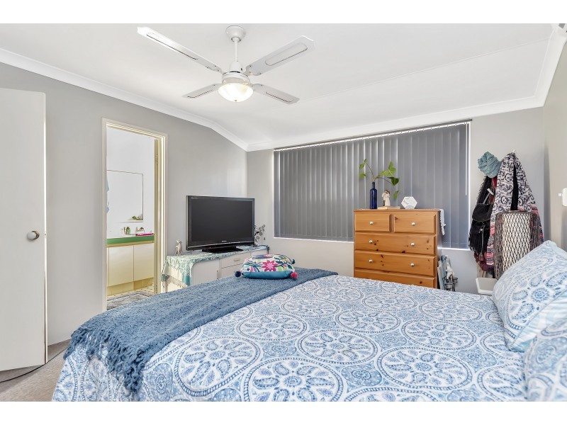 32 Willow Gardens, South Yunderup WA 6208