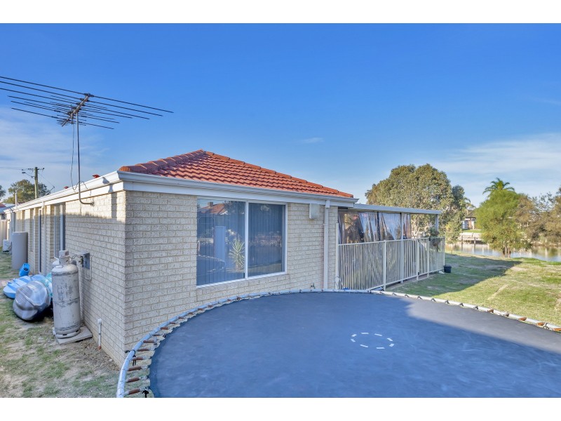 32 Willow Gardens, South Yunderup WA 6208