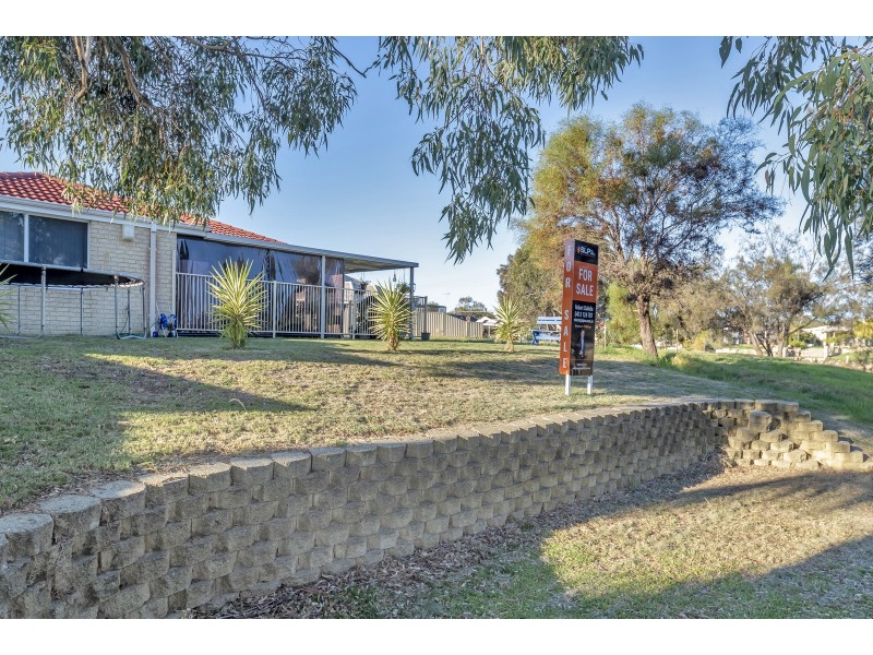 32 Willow Gardens, South Yunderup WA 6208
