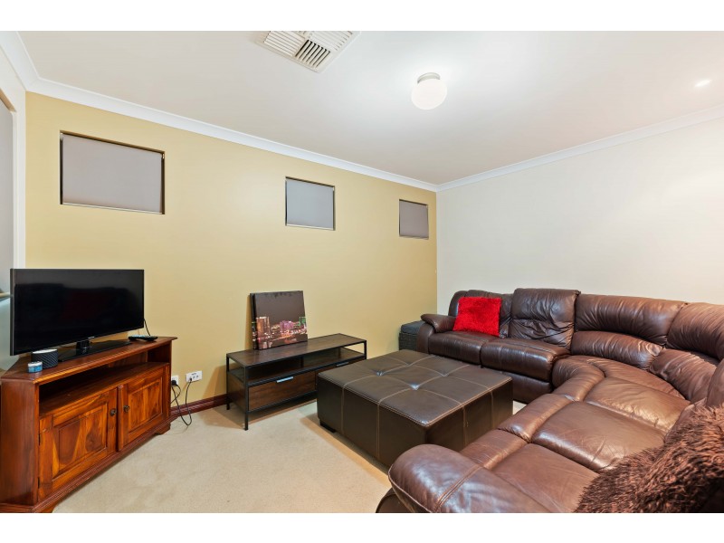 1 Girramay Road, Banksia Grove WA 6031