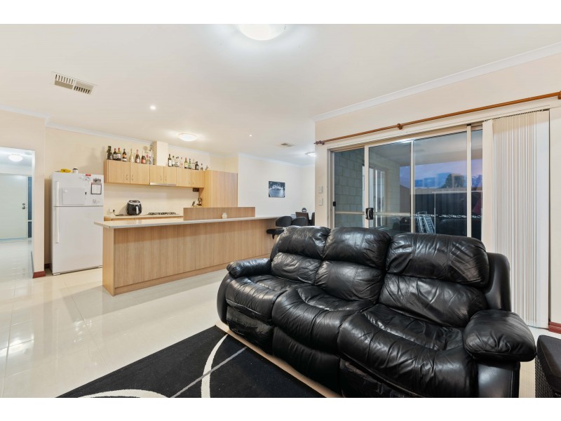 1 Girramay Road, Banksia Grove WA 6031