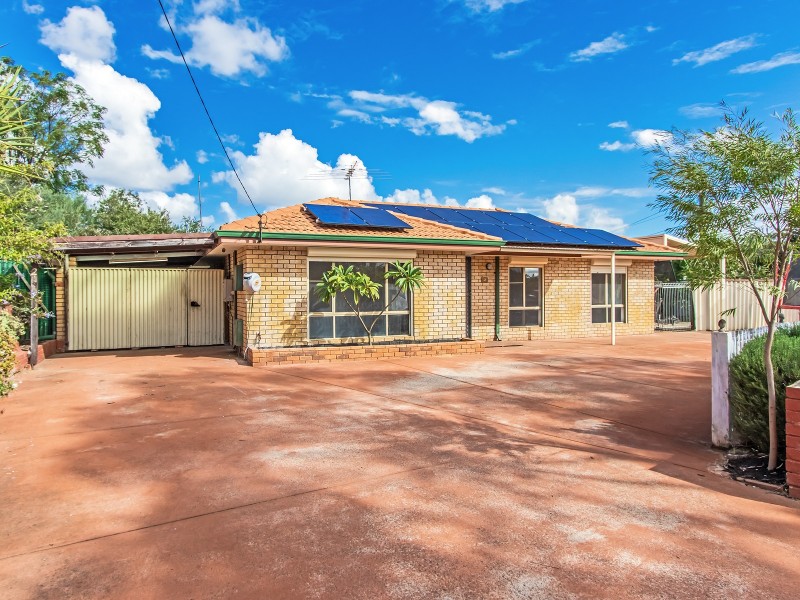 2 Cobine Rise, Parmelia WA 6167
