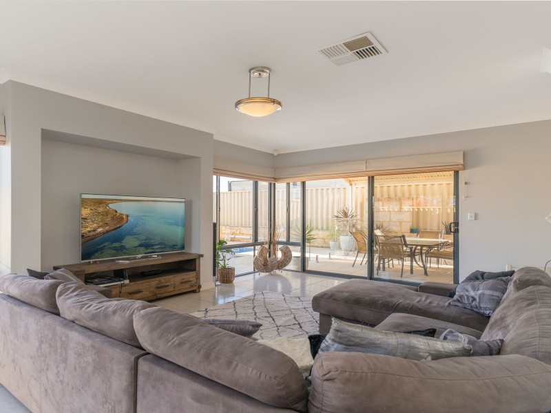 102 Benenden Avenue, Butler WA 6036