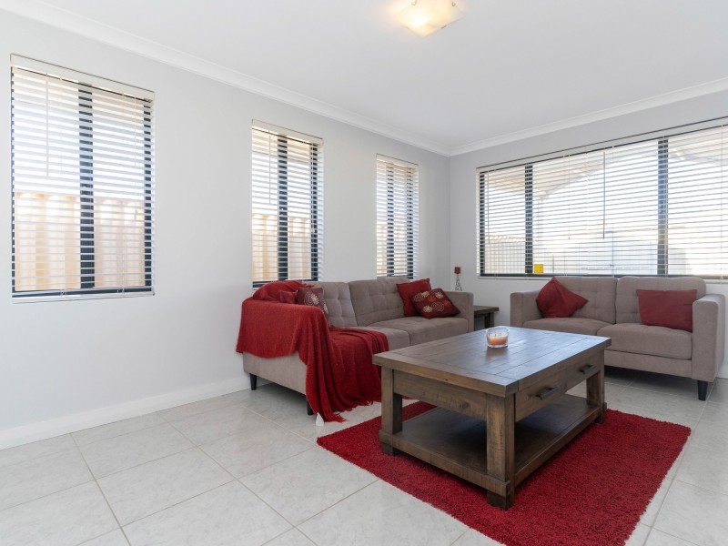 102 Benenden Avenue, Butler WA 6036