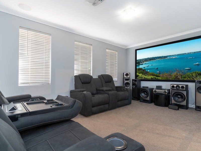 102 Benenden Avenue, Butler WA 6036