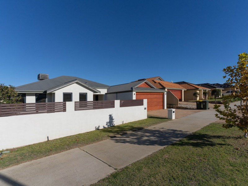 102 Benenden Avenue, Butler WA 6036