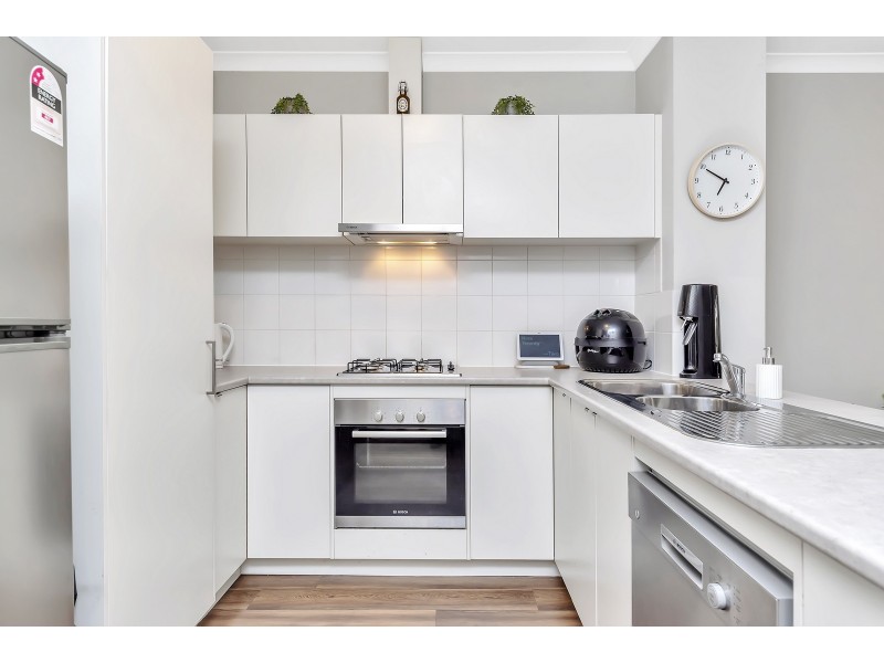 86 Kingscliff Drive, Golden Bay WA 6174