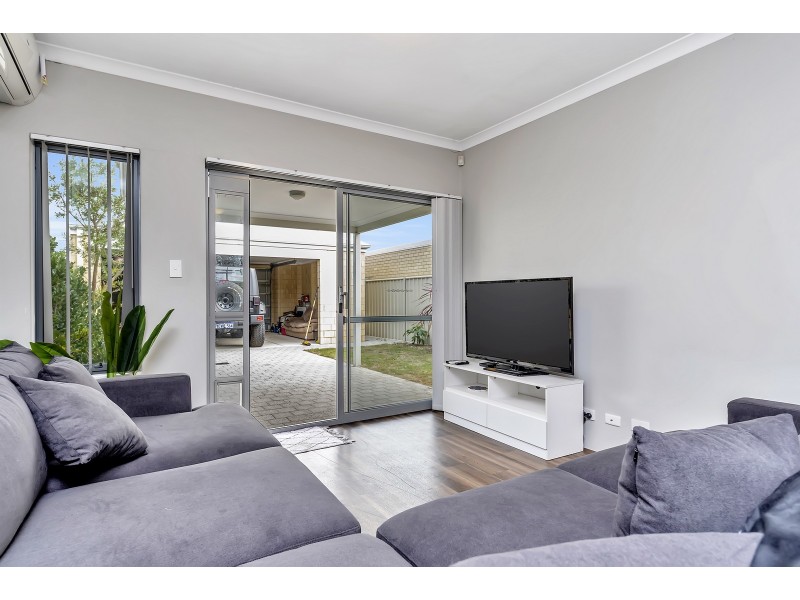 86 Kingscliff Drive, Golden Bay WA 6174