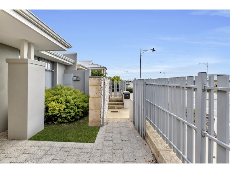 86 Kingscliff Drive, Golden Bay WA 6174