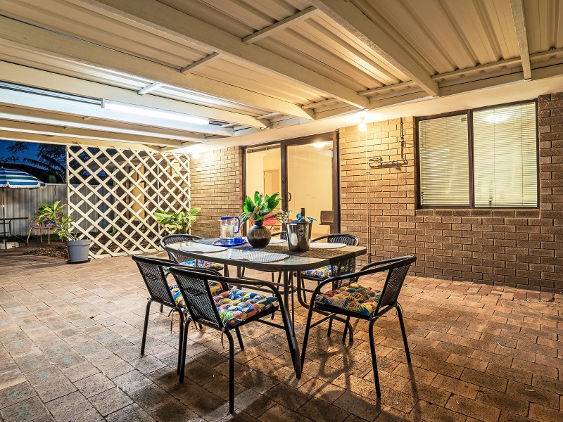 4 Burnside Way, Waikiki WA 6169