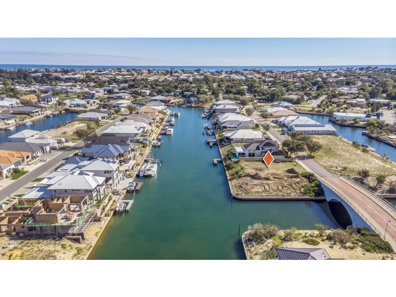 39 Estuary Place, Wannanup WA 6210