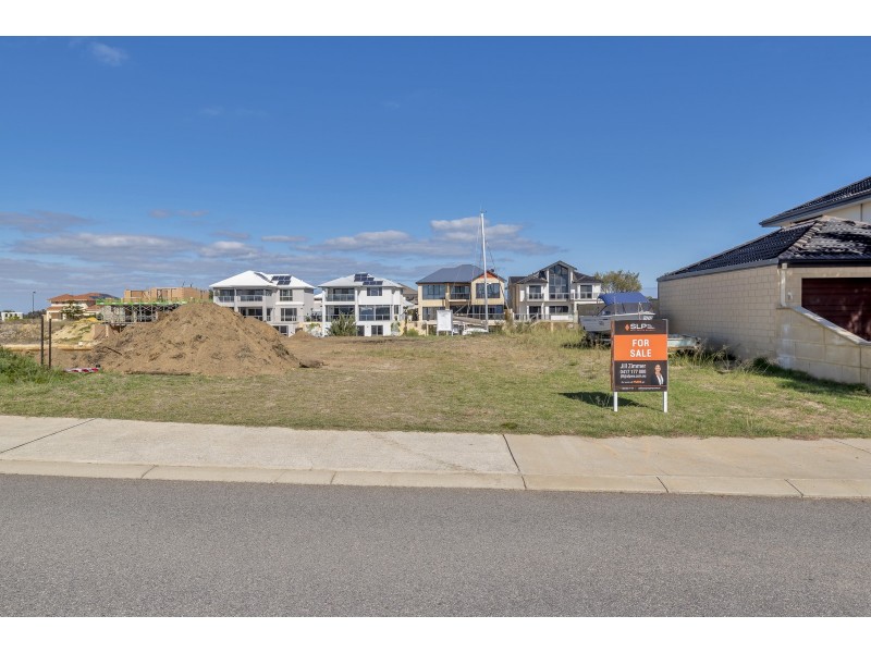 39 Estuary Place, Wannanup WA 6210