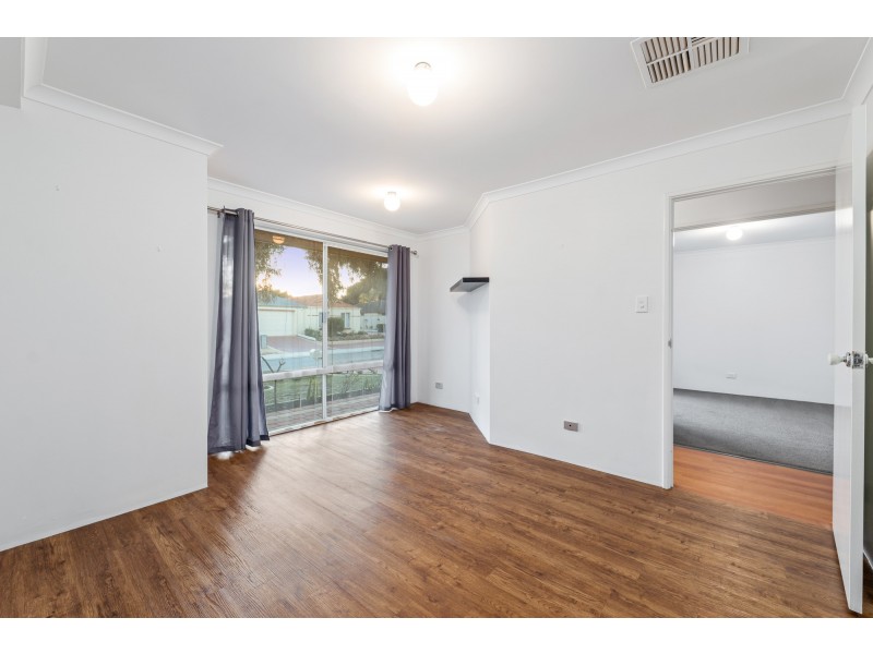 7 Watkins Loop, Tapping WA 6065