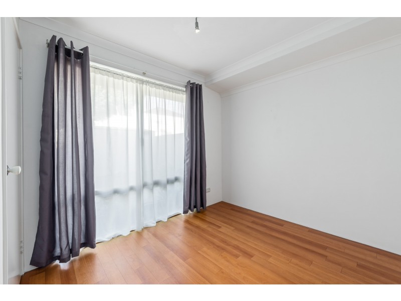 7 Watkins Loop, Tapping WA 6065