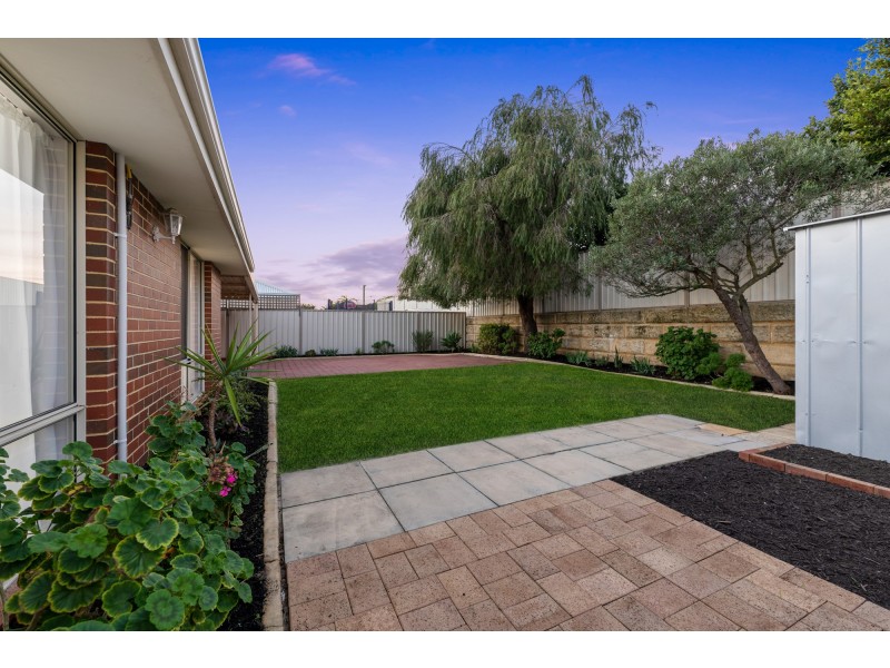 7 Watkins Loop, Tapping WA 6065