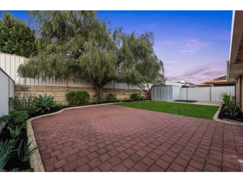 7 Watkins Loop, Tapping WA 6065