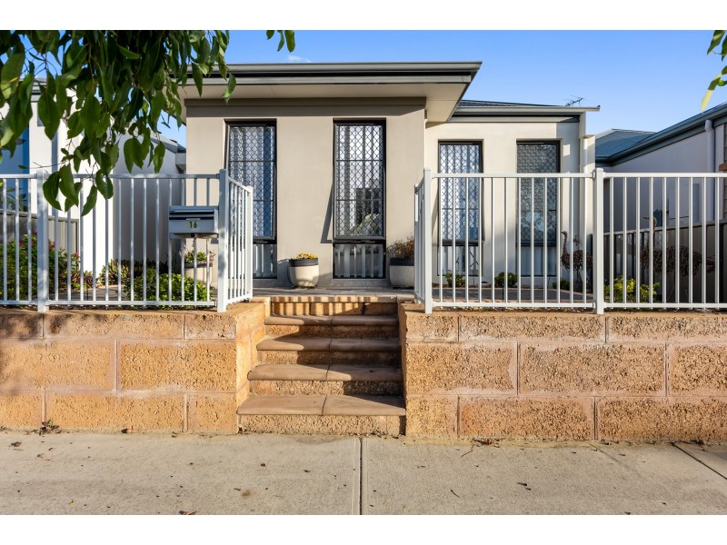 16 Conferta Link, Banksia Grove WA 6031