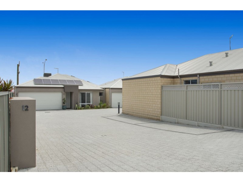 1/12 Willespie Drive, Pearsall WA 6065