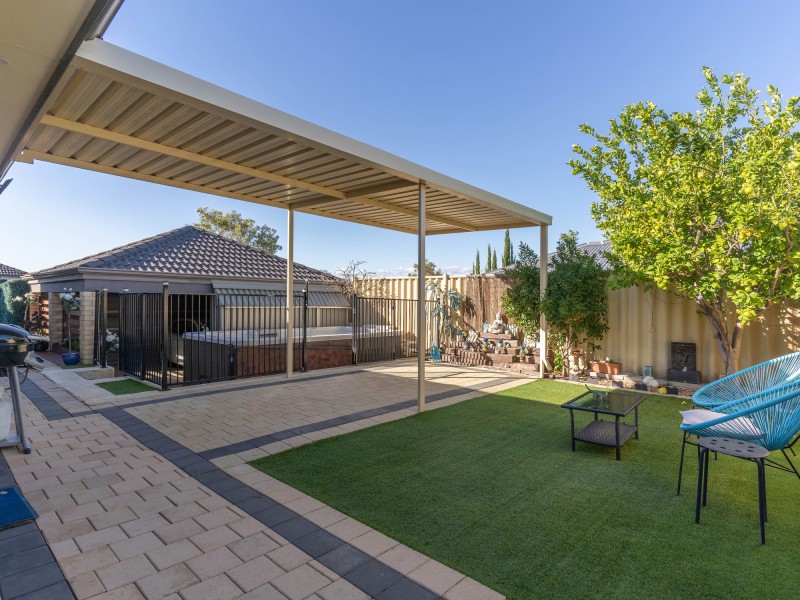 82 Rosegreen Avenue, Butler WA 6036