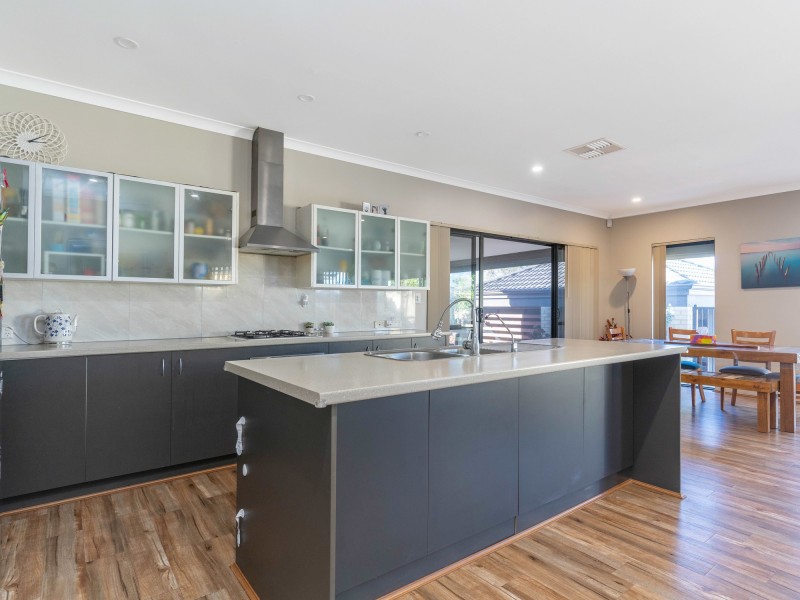 82 Rosegreen Avenue, Butler WA 6036