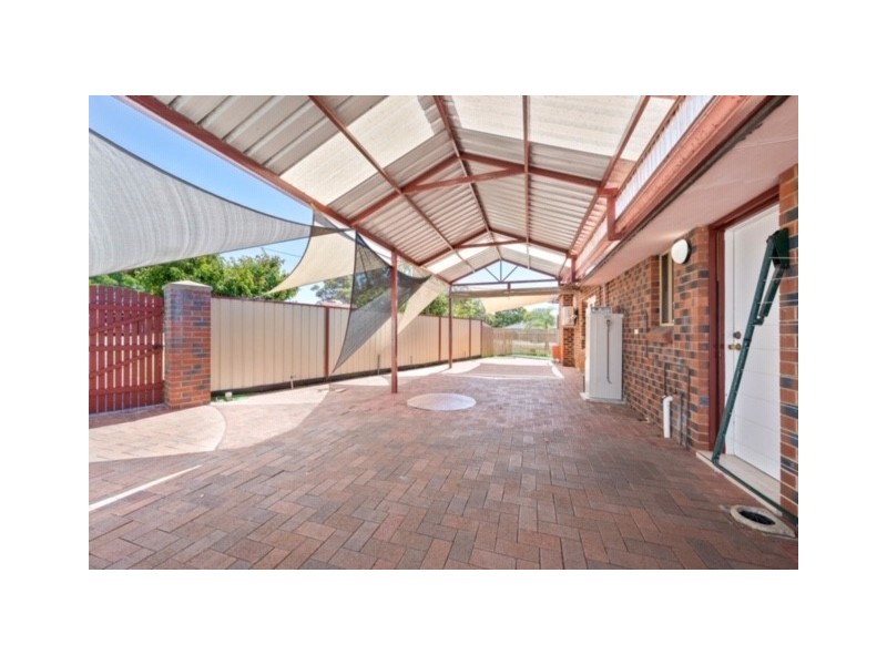 21 Geneff Street, Innaloo WA 6018