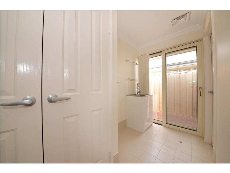 46/58 Canna Drive, Canning Vale WA 6155