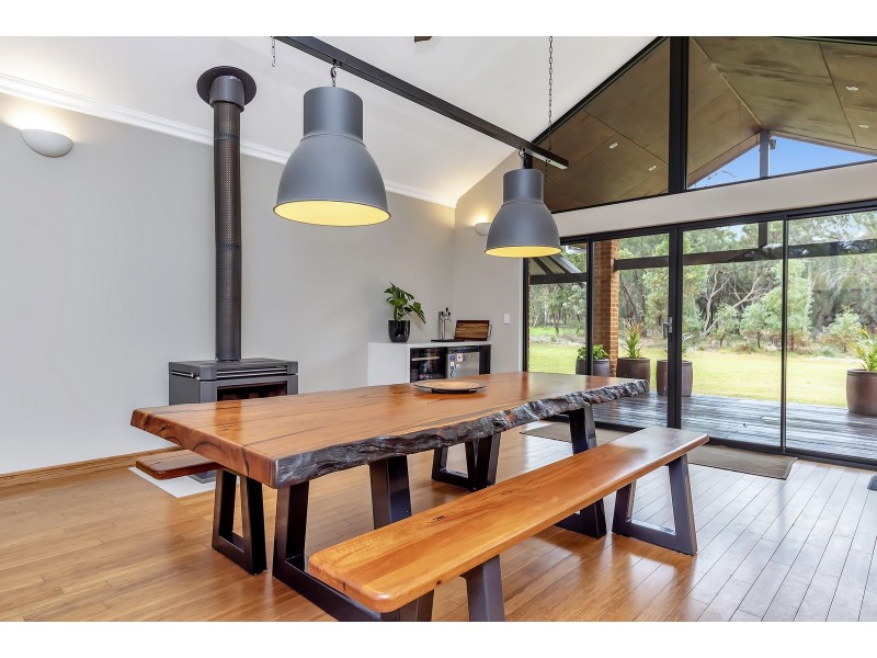 25 Marlock Way, Parklands WA 6180