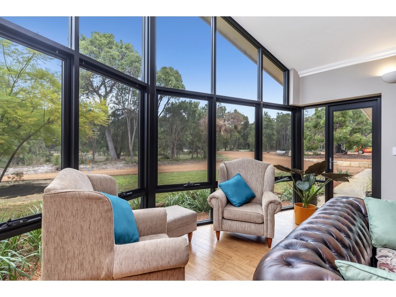 25 Marlock Way, Parklands WA 6180